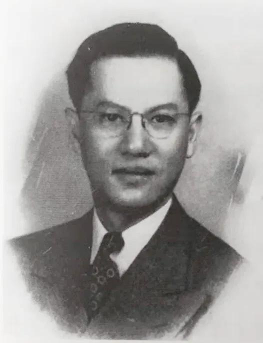 他叫刘晋钰比吴石将军还要早几年在台湾从事隐蔽工作。

刘晋钰，1898年出生，今