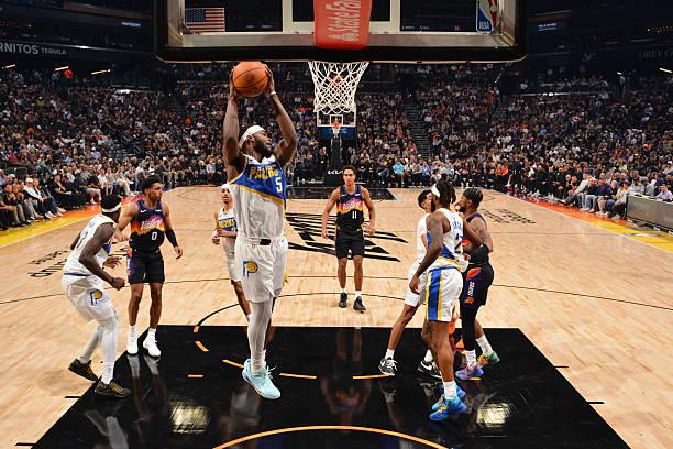 贾雷斯-沃克面对太阳投篮10中0，三分线外4中0，罚球2中2，得到了2分4篮板2