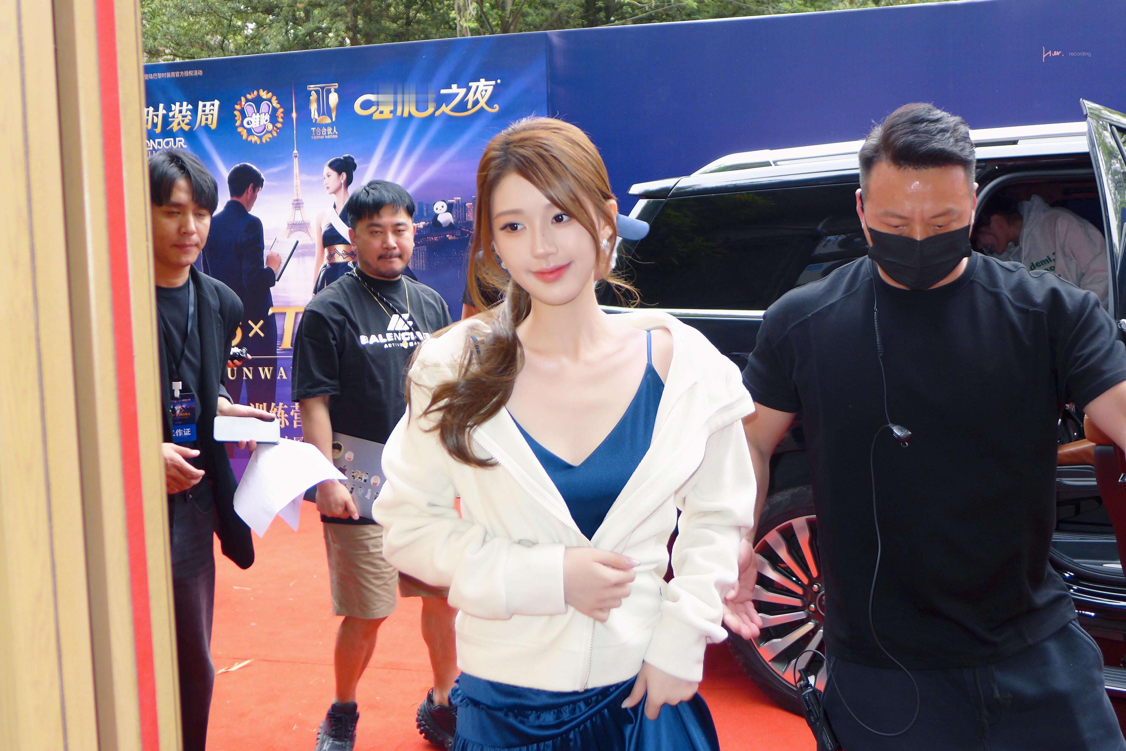 这简直是古早女主啊 