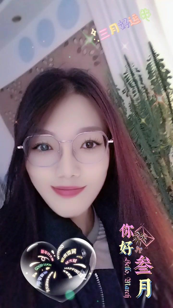 你们会选眼镜吗？全家人选的眼镜太离谱！和妹妹、先生一起挑眼镜，结果选出来的款式我