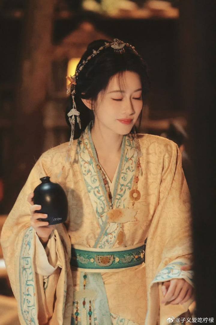 孟子义《将门独后》沈妙新路透，碰着酒杯一脸小猫样我亲＾3＾ 