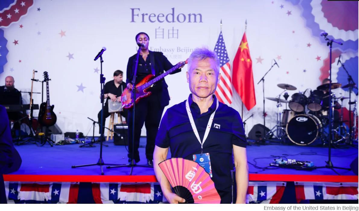 美国CNN眼中的司马南

司马南，一位以“煽动性”批评美国而闻名的“民族主义斗士