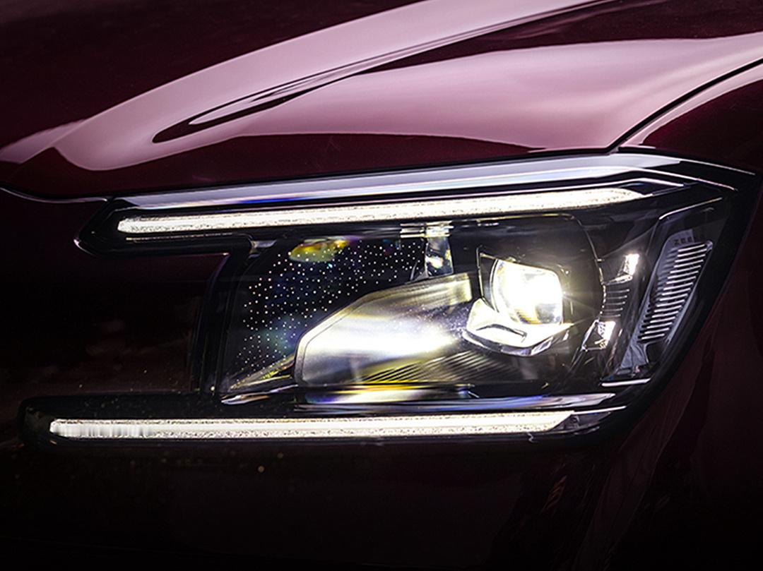 “质感”这个东西，绝不是说说而已。举一个简单的例子，同色车漆的两台车，放在一起时