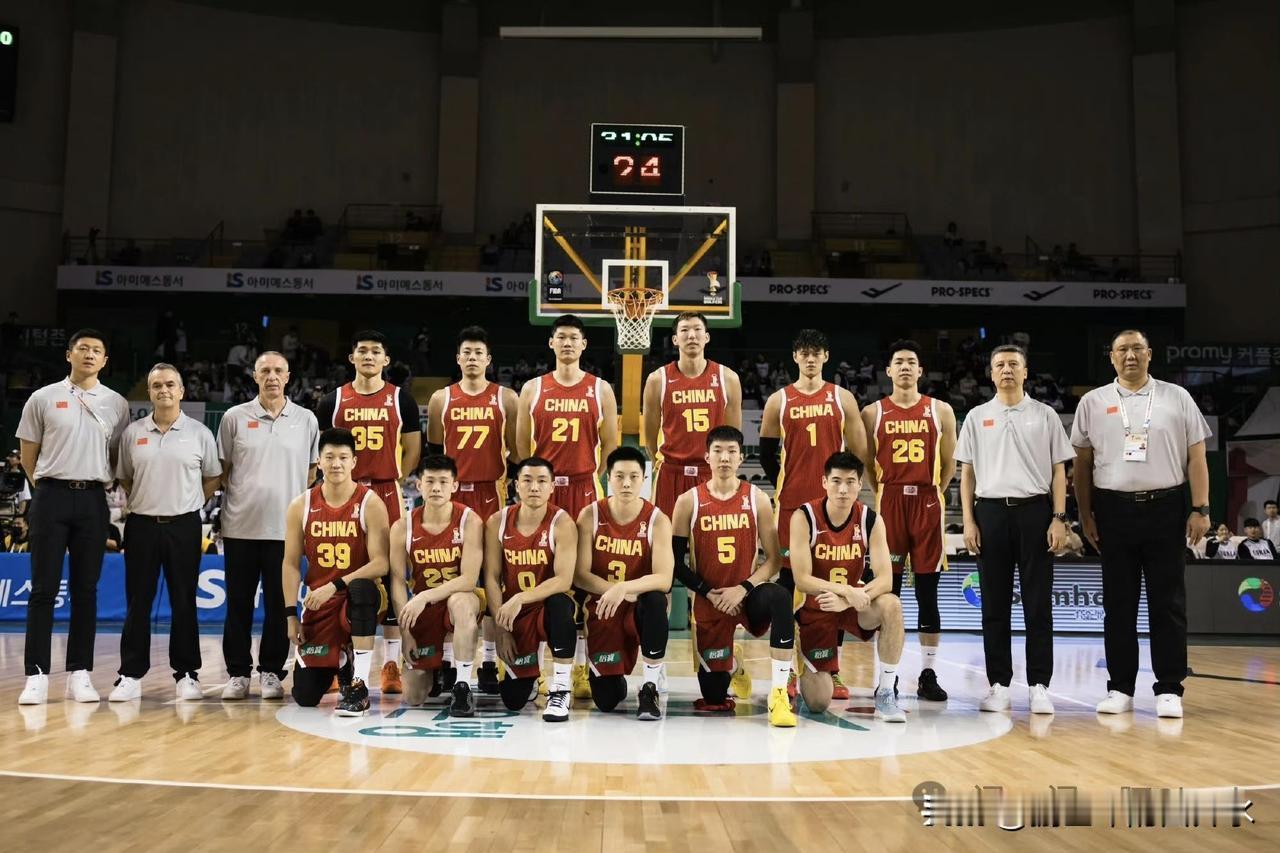 中韩男篮二番战男篮遭遇双杀，赛后总结之七宗“最”：

最硬气的男人——程帅澎，中