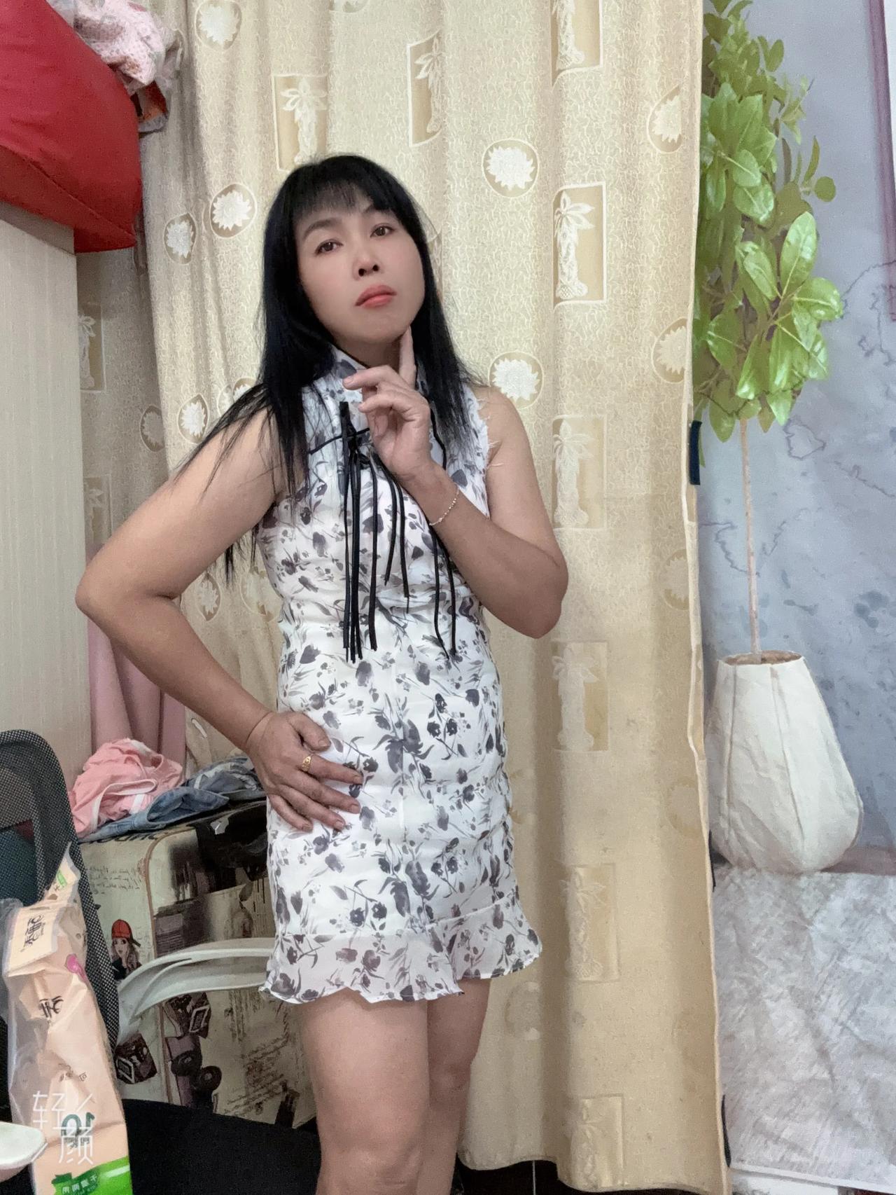 大家好我是个离异沒小孩跟我的女人，找对象也难，有人说没小孩容易找对象可我呢难上难