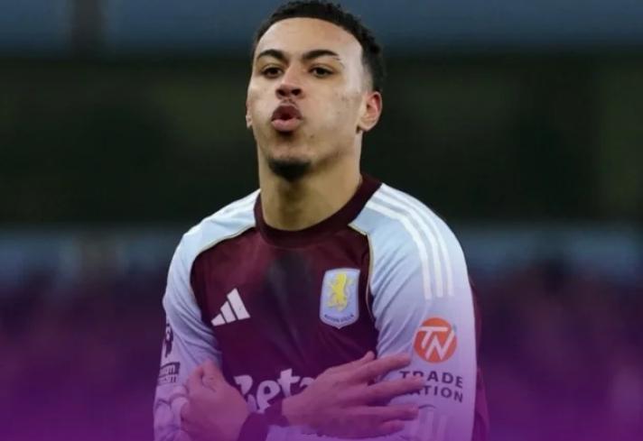 罗杰斯双响，维拉2-0曼联！ 