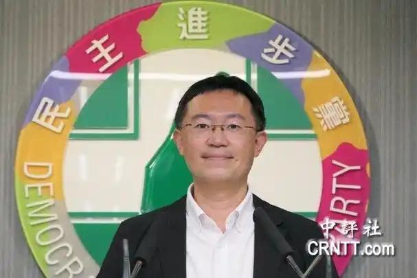 就在刚刚，

台“民进党当局”发表声明，

8月7日，针对21年疫情期间，台湾地