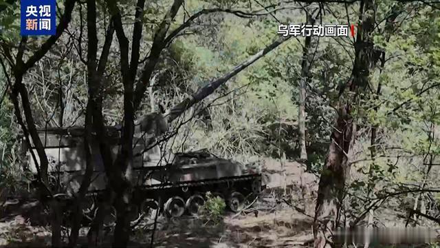 俄罗斯国防部当地时间10日称，俄军使用远程精确制导武器和无人机，对乌克兰军用机场