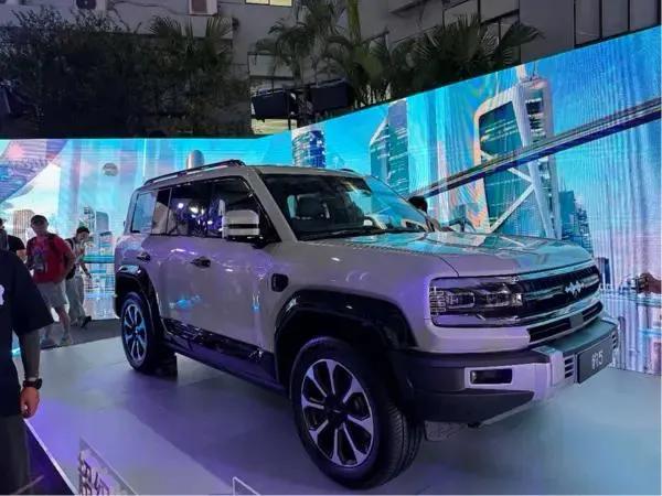 充电比加油还快！方程豹钛3闪充版正式上市。

3月13日，方程豹钛3闪充版正式上