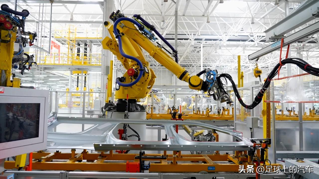 魏建军：企业的壁垒，真不是技术，靠什么走的更远，就是你的信用；

2025 年车