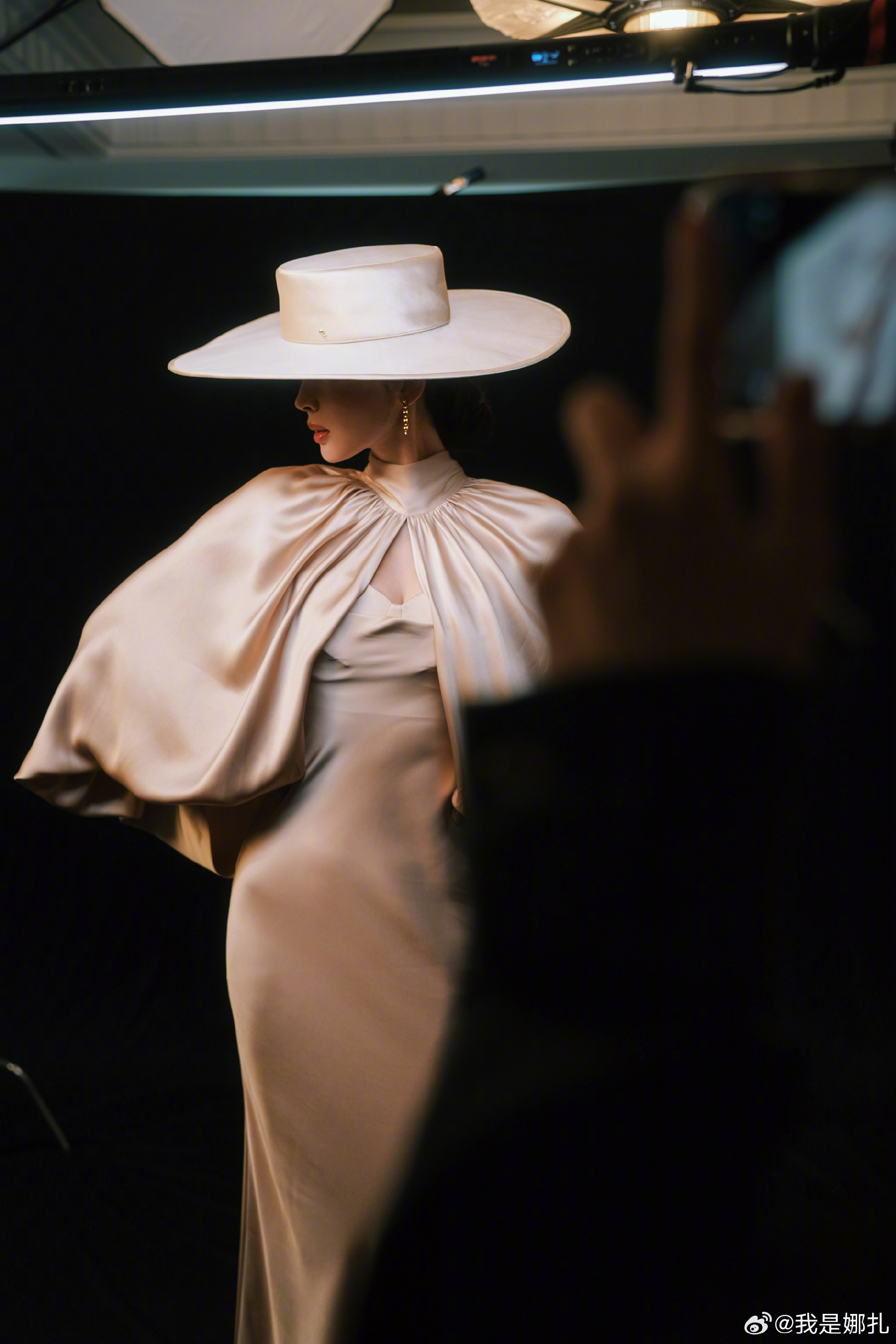 娜扎旧画报风名伶 所有人 感受 