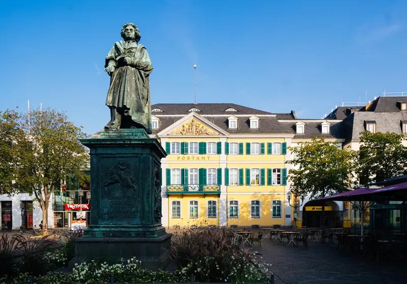 揭秘！拯救人类的“细菌杀手”——路易·巴斯德的传奇一生

在我们熟知的医学史上，