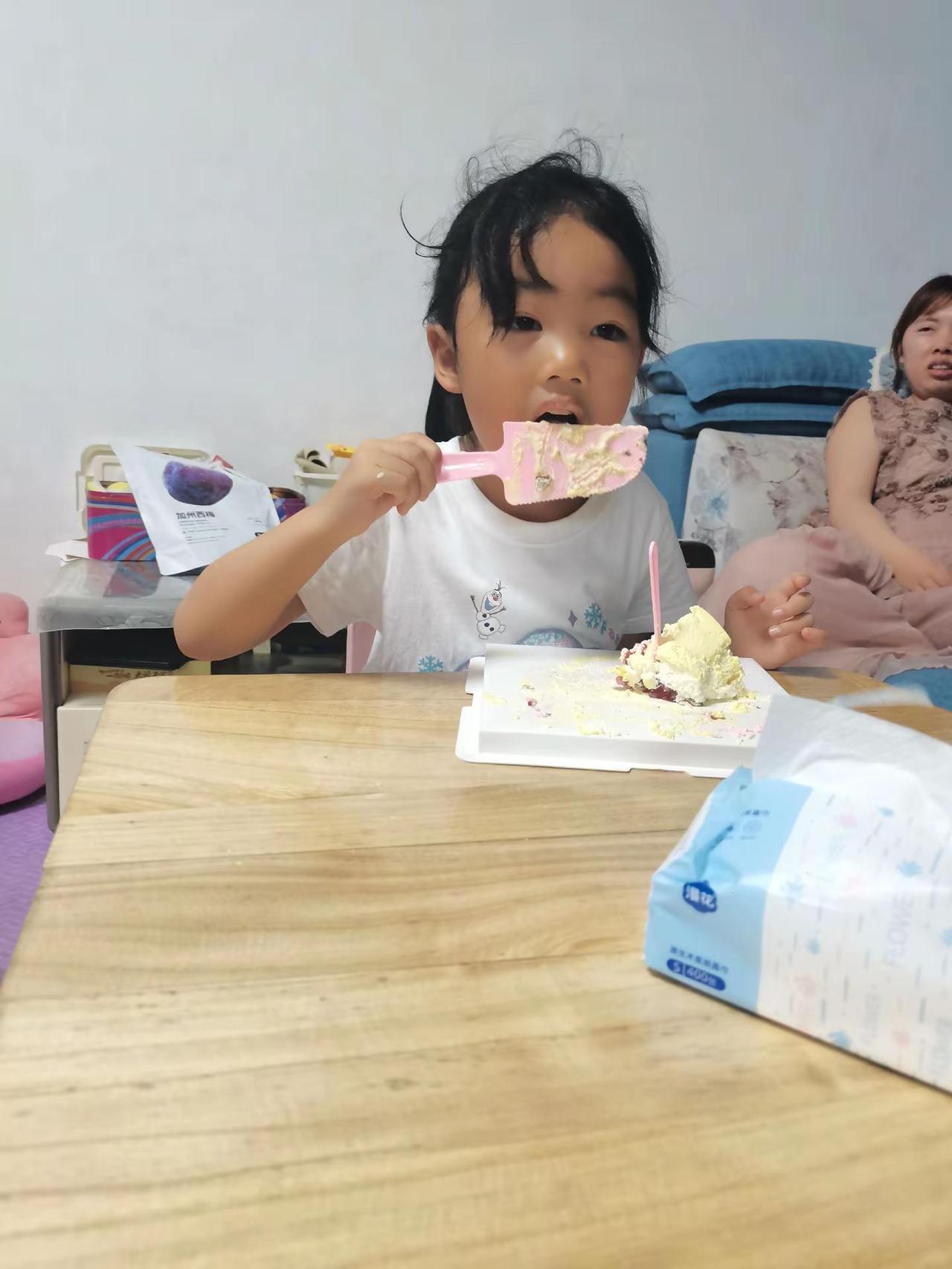 祝媳妇生日快乐！越来越年轻漂亮