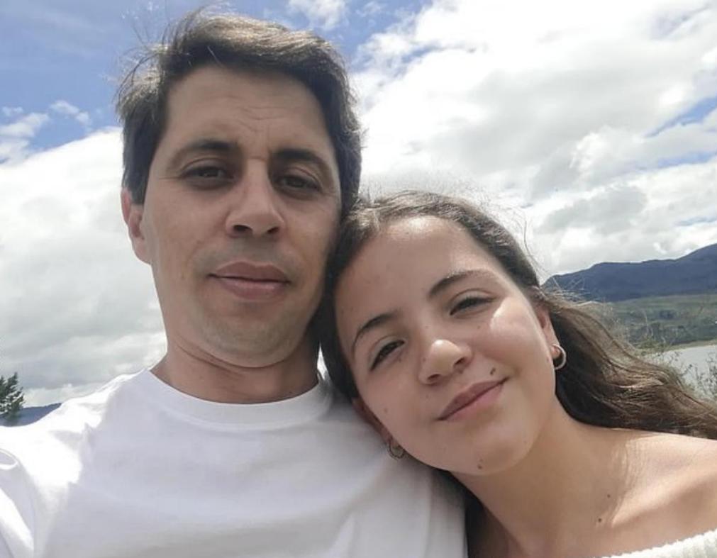 【巧克力悲剧：跨国追捕下的罪与罚】今年4月，哥伦比亚波哥大，14岁伊内斯和13岁