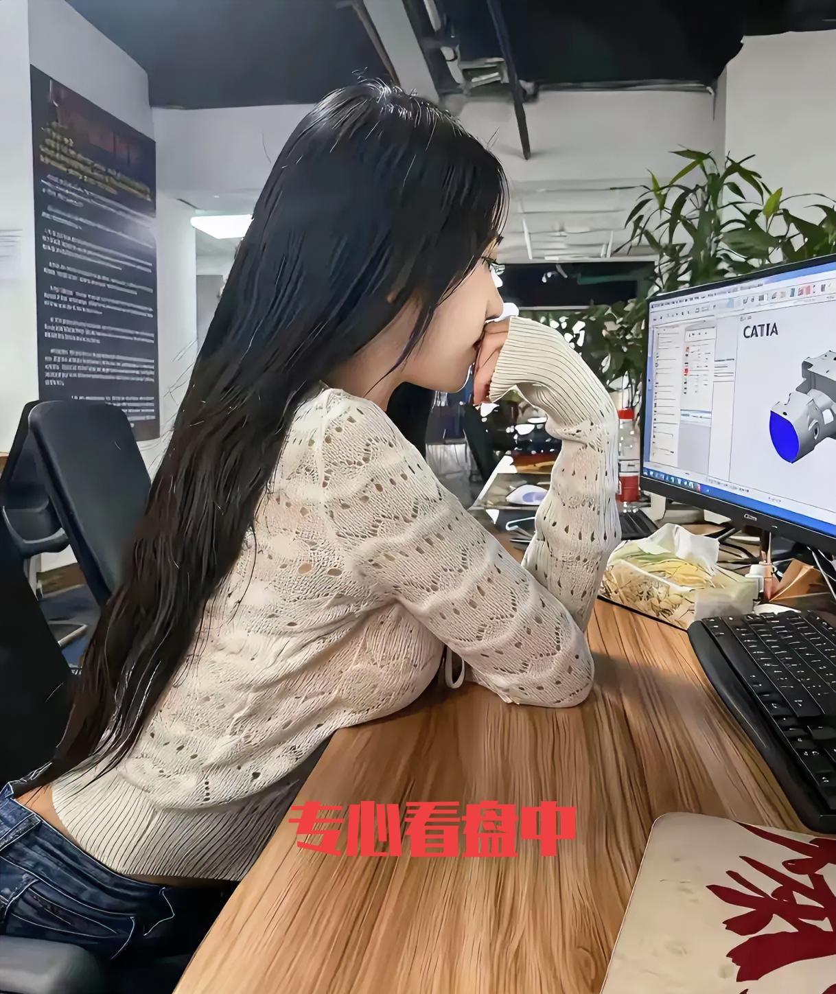 现在大盘已经翻红了！
前面说了，今天的反弹是有持续性的，大方向不会变，会是一直往