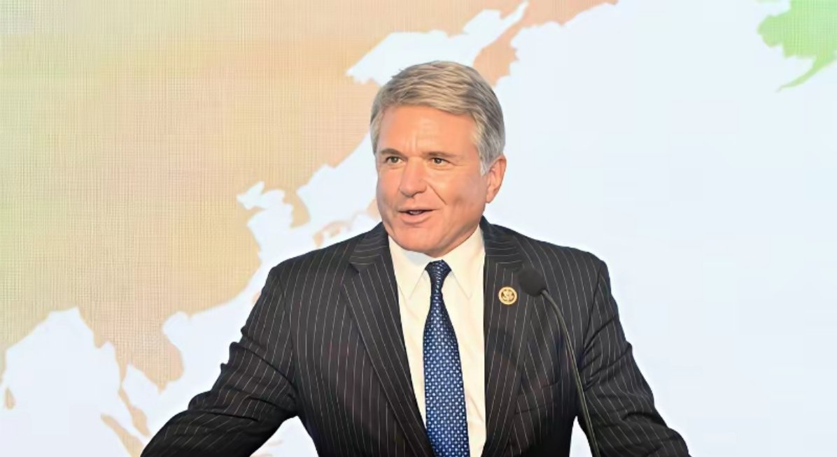 美国众议员叫嚣：“中国统一永不会成功”！正在台湾窜访的美国众议员麦考尔今天上午在