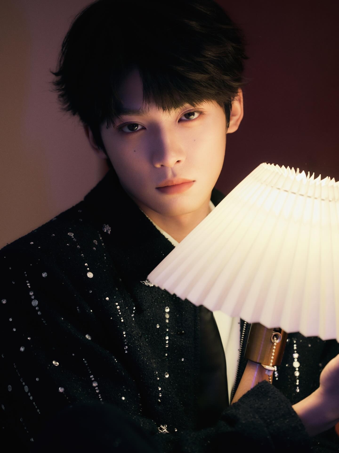 梓渝ins更新📸帅帅的暖男一枚啊！多拍这种营业图！冬天快乐！ 