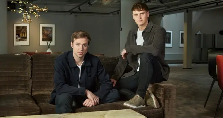 估值半年涨超200%破400亿，爆火的AI编程独角兽又要拿钱