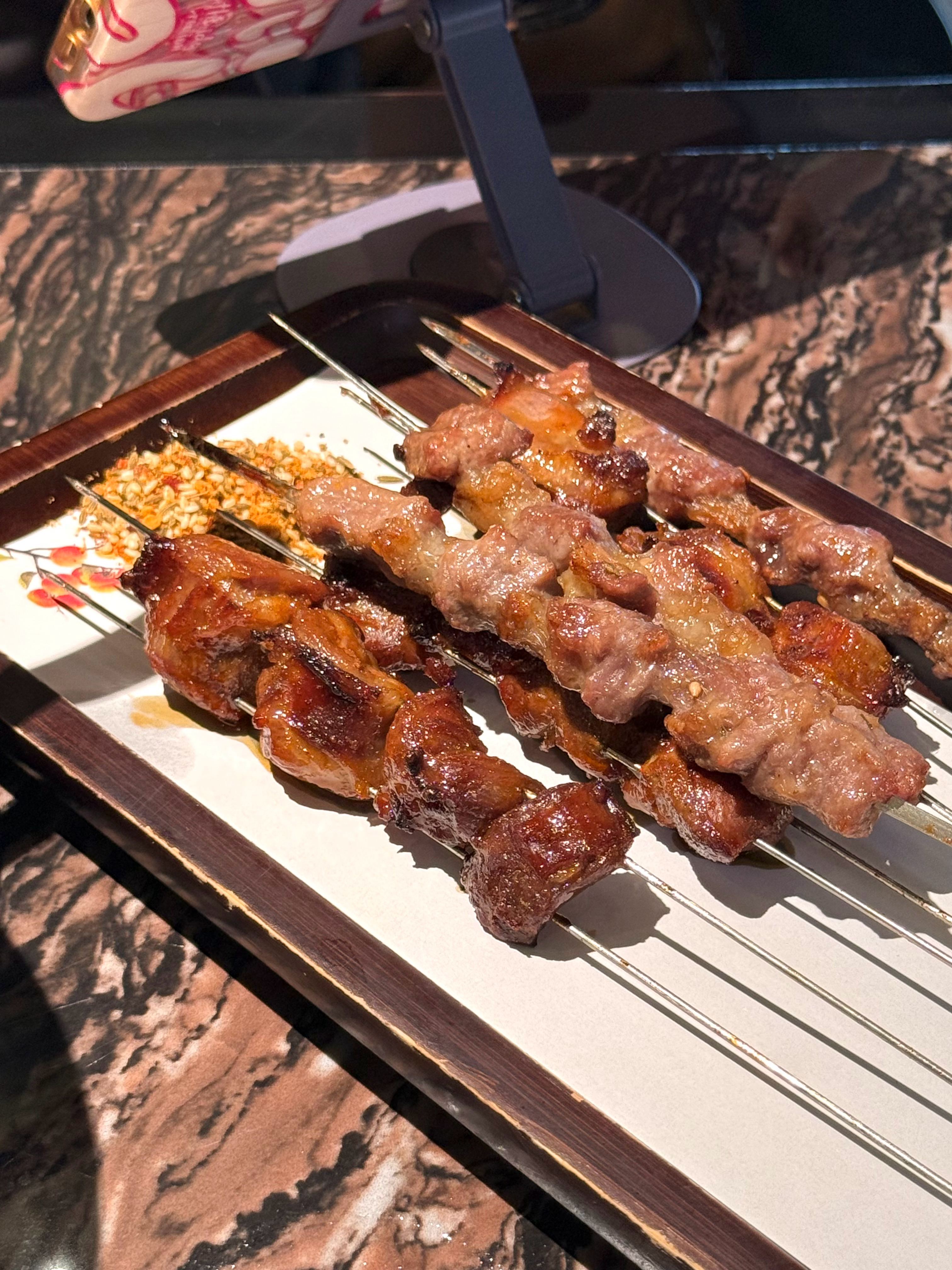 带99美容 按摩 吃东北菜的一天[桃里桃气] ​​​