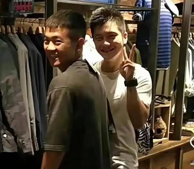 樊振东