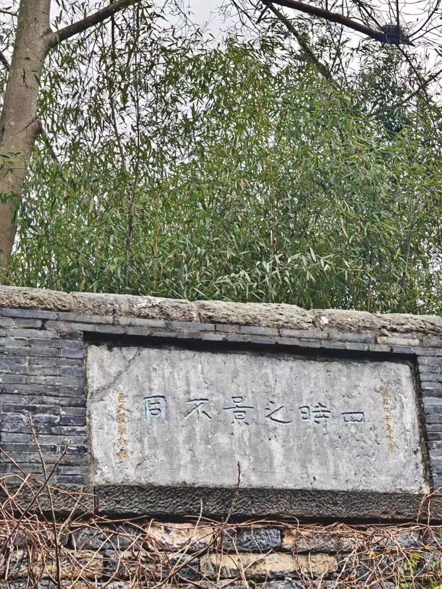 人这一辈子，活的就是个踏实，靠的就是个硬气。
 
年轻的时候总觉得，有人帮衬是福