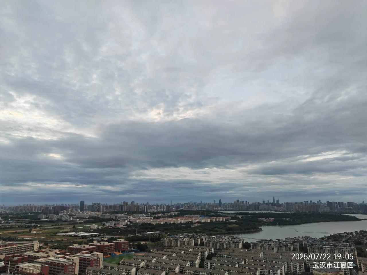 大美武汉灿烂的落日余晖晚霞