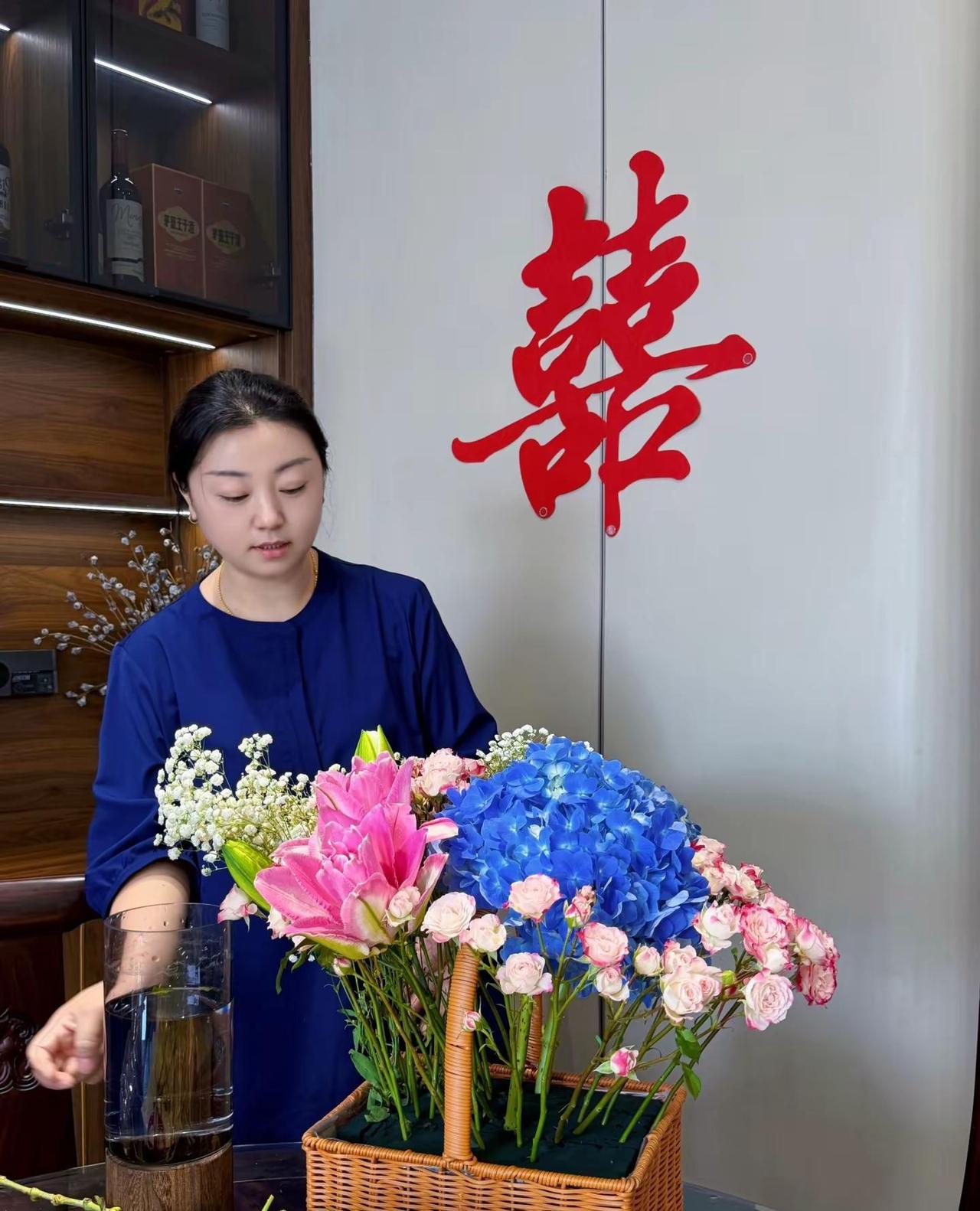 静字有个争 稳字有个急 争时要静，急时稳住心，忙里有个亡啊，贪字近于贫，看淡名利