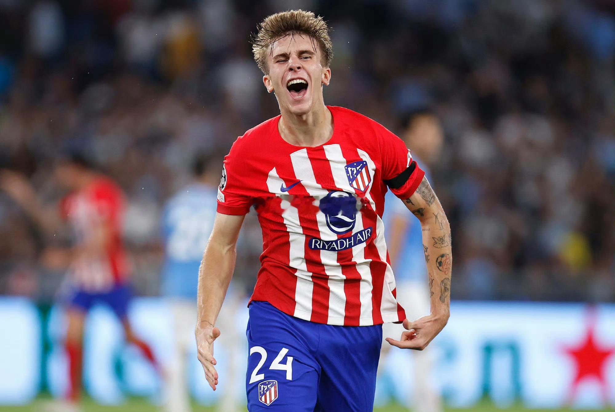 巴里奥斯已经为马竞出场59次，超过奥利弗-托雷斯，成为为马竞出场次数第四多的西蒙