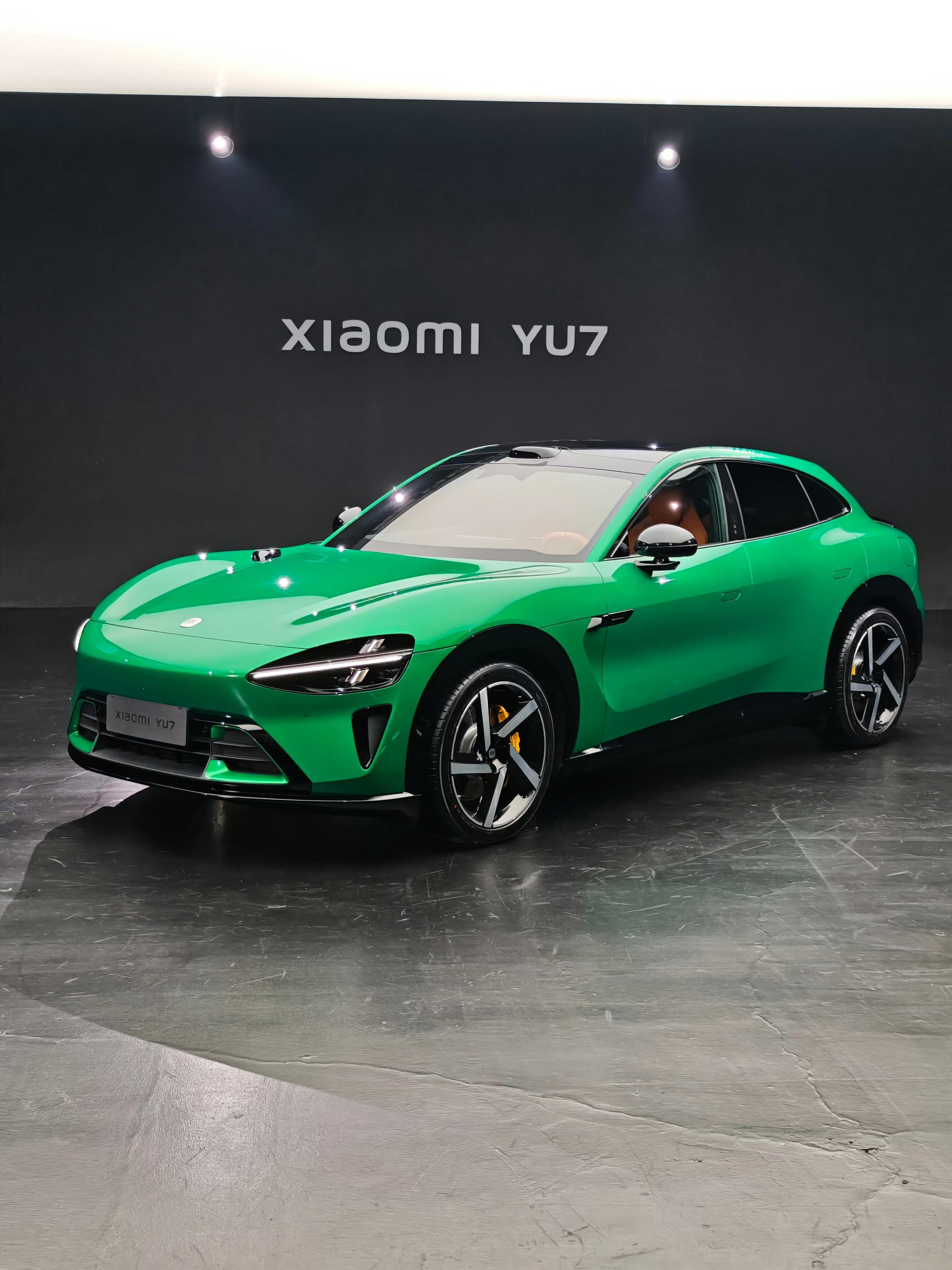 小米YU7 新增宝石绿！有被惊艳到！ ​​​