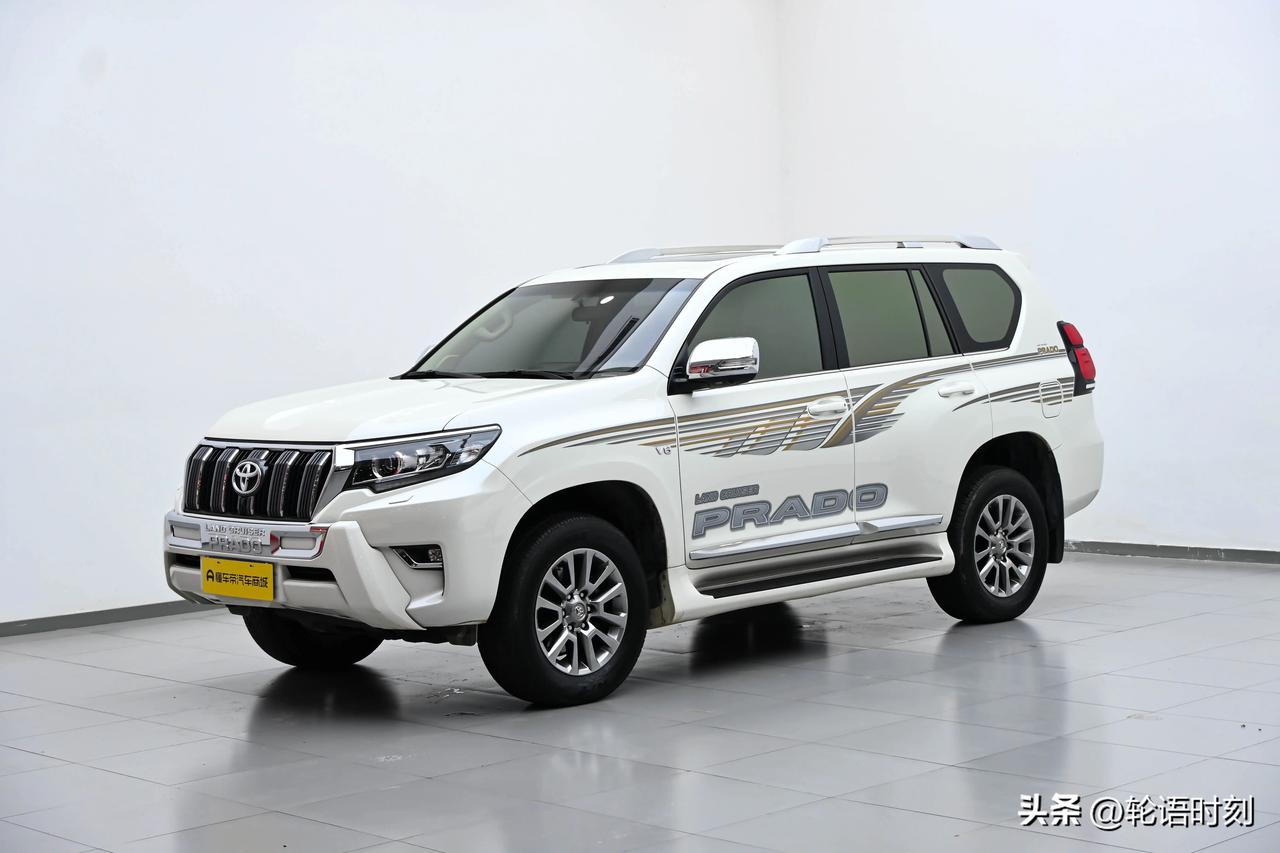 怎样才算硬派越野车?别再被忽悠了！这才是真正的硬派越野车

很多人以为带个四驱、