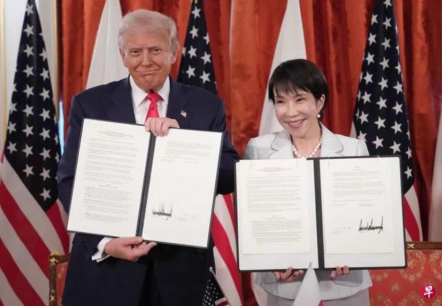 果不其然，日本开始表态了。

如果中国限制稀土输出，将与美国共同断供对华半导体设