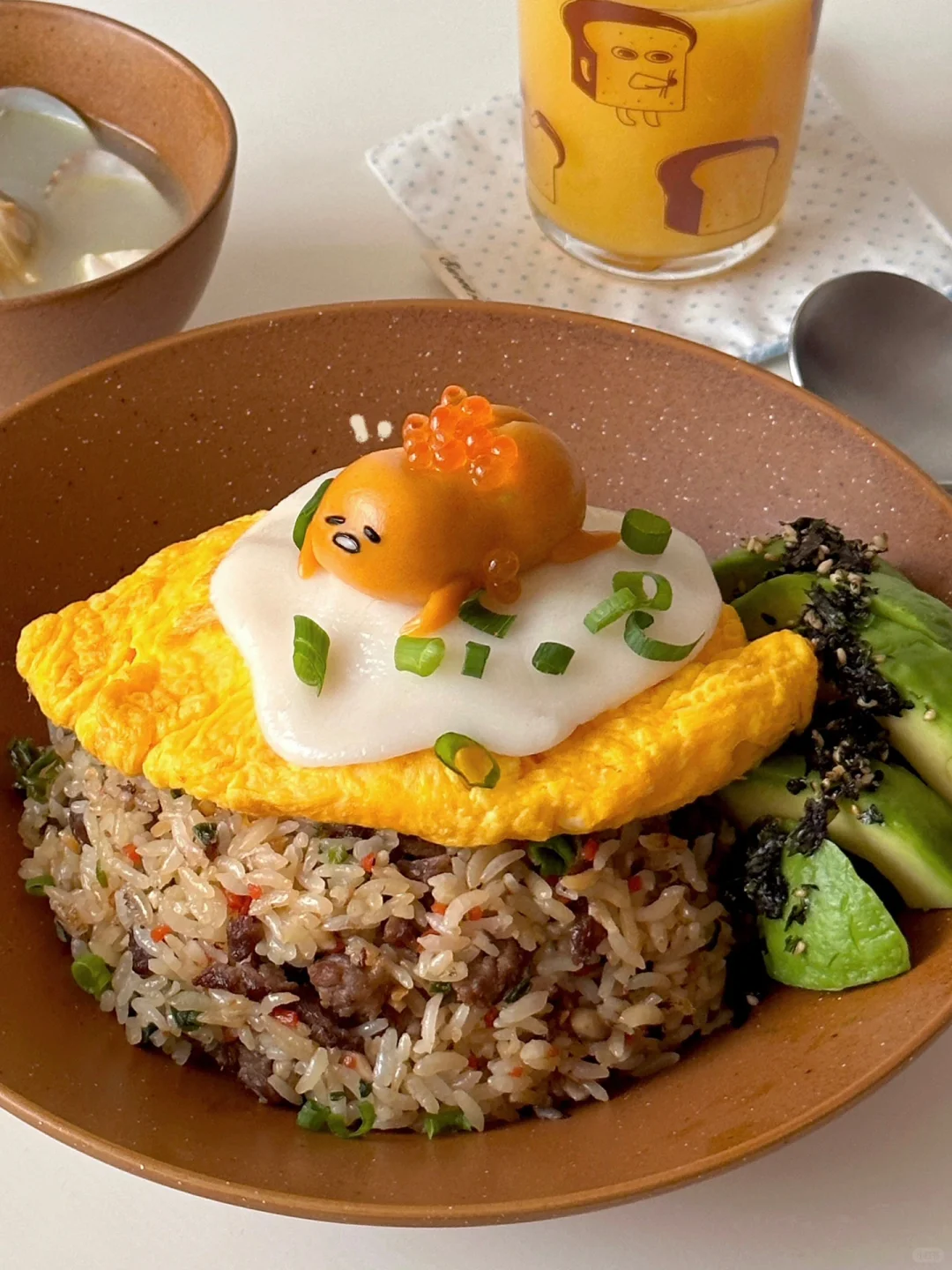 懒蛋蛋芝士年糕🍳滑蛋牛肉粒炒饭