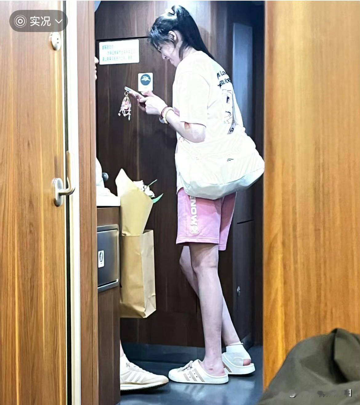 说句良心话：我不心疼中国女排，但我心疼妹妹李盈莹！

我不知道是不是所谓的天妒英