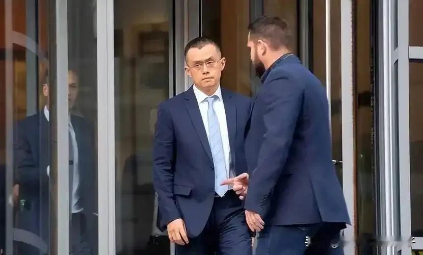 当地时间10月23日，美国总统特朗普正式赦免华裔首富赵长鹏，这则消息瞬间炸翻加密