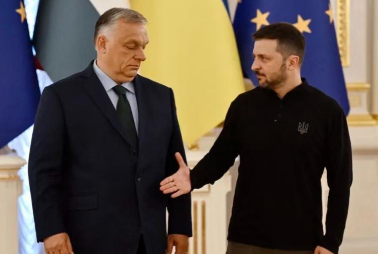 泽连斯基动作超快！欧尔班刚打电话承认败选没一会儿，他就抢先发推文，祝贺彼得・马加