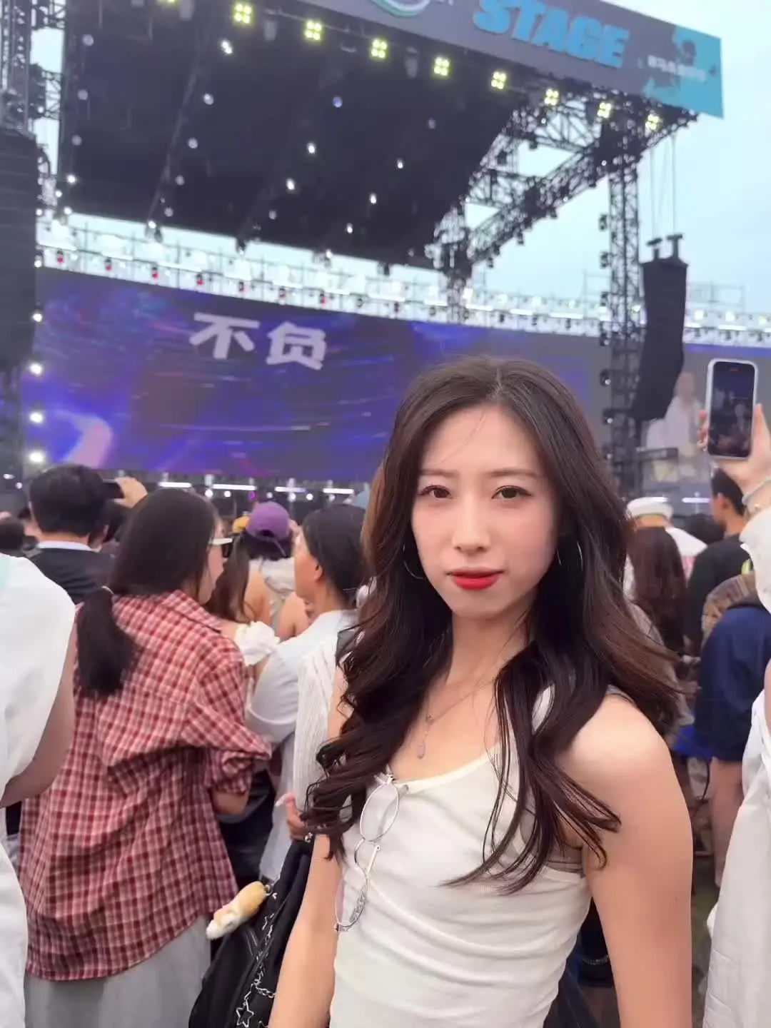 不摇就滚