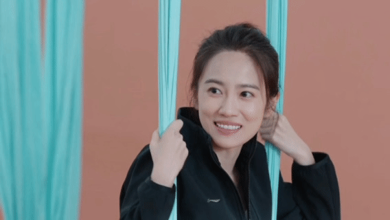 汤梦佳新剧一开口梦回阮思思 汤梦佳《年少有为》饰演的田默太有味道，和阮思思如出一