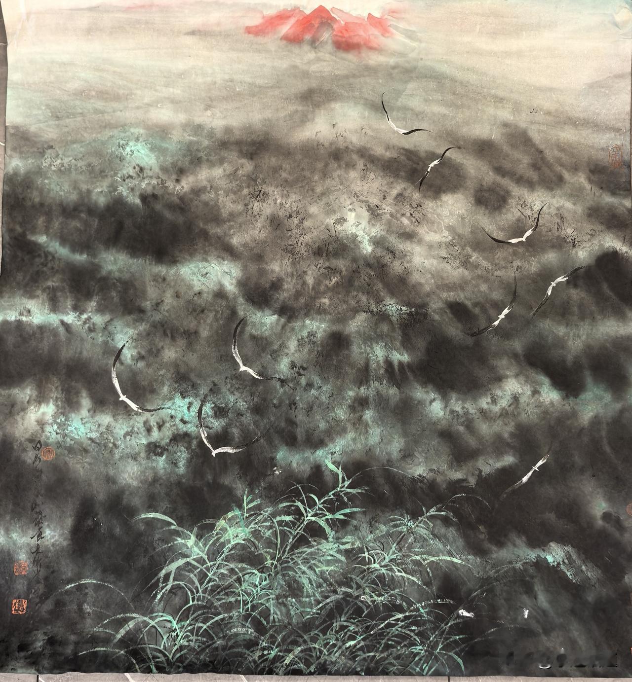不知道从什么时候开始，我们变得越来越容易焦虑。
 
为了他人的一句话辗转反侧，为
