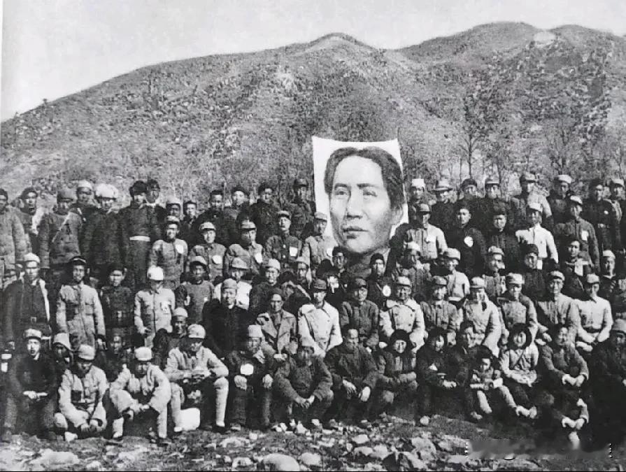 老照片-抗日战争中的毛泽东画像。