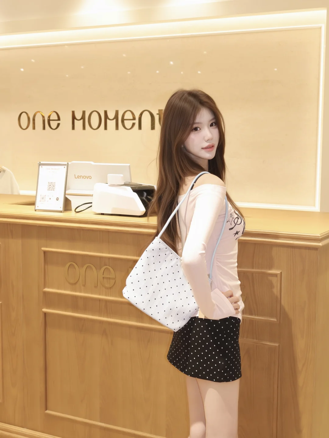 谁懂啊！在哈尔滨金安挖到宝藏女装店👗 ONE MOMENT真的长在我...
