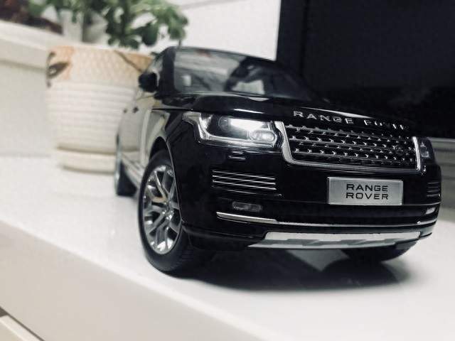 实拍2027款揽胜运动版黑武士！简约外观，重新定义豪华性能SUV