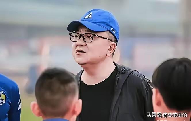 董路说，我从来没有想象过，个孩子小学是学渣，初中是学渣，高一高二是学渣，高三一卯