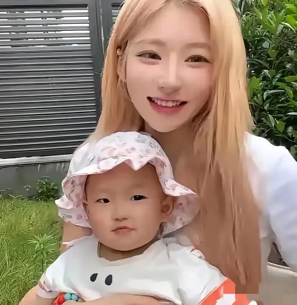 黄一鸣的事件，未婚生子，
作为普通家庭，精心培养长大的女儿，
她却给你来个未婚生