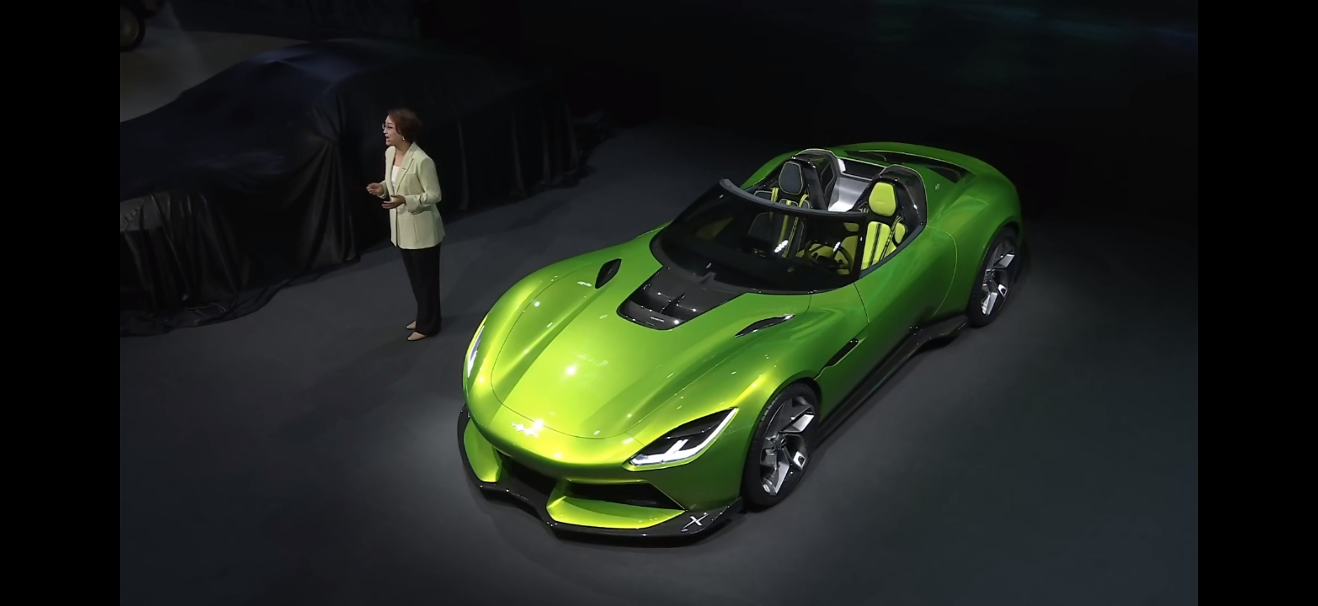 方程豹formulax 方程豹这跑车真心挺帅，但目前还是概念车量产车估计得明年了