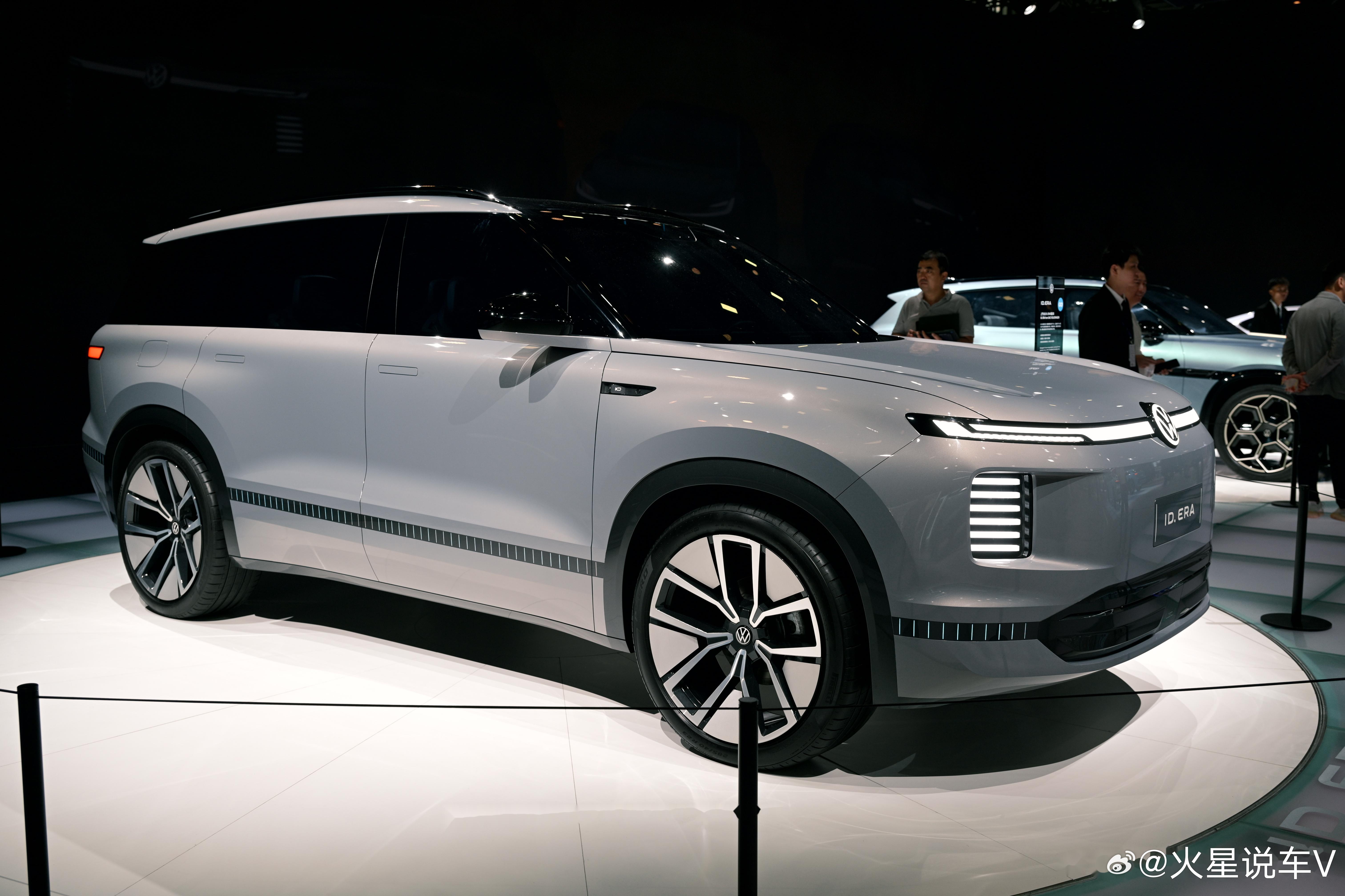 北京车展上争议最大的四款车：第一款引质疑，第二款让人起歪心思今年的北京车展，各家