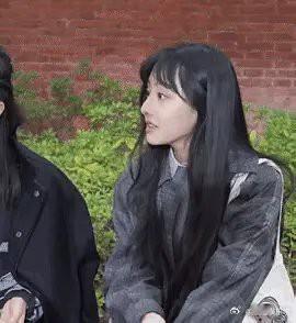 胡连馨，清新登场，自然之选，为味蕾带来别样清爽。 ​​​