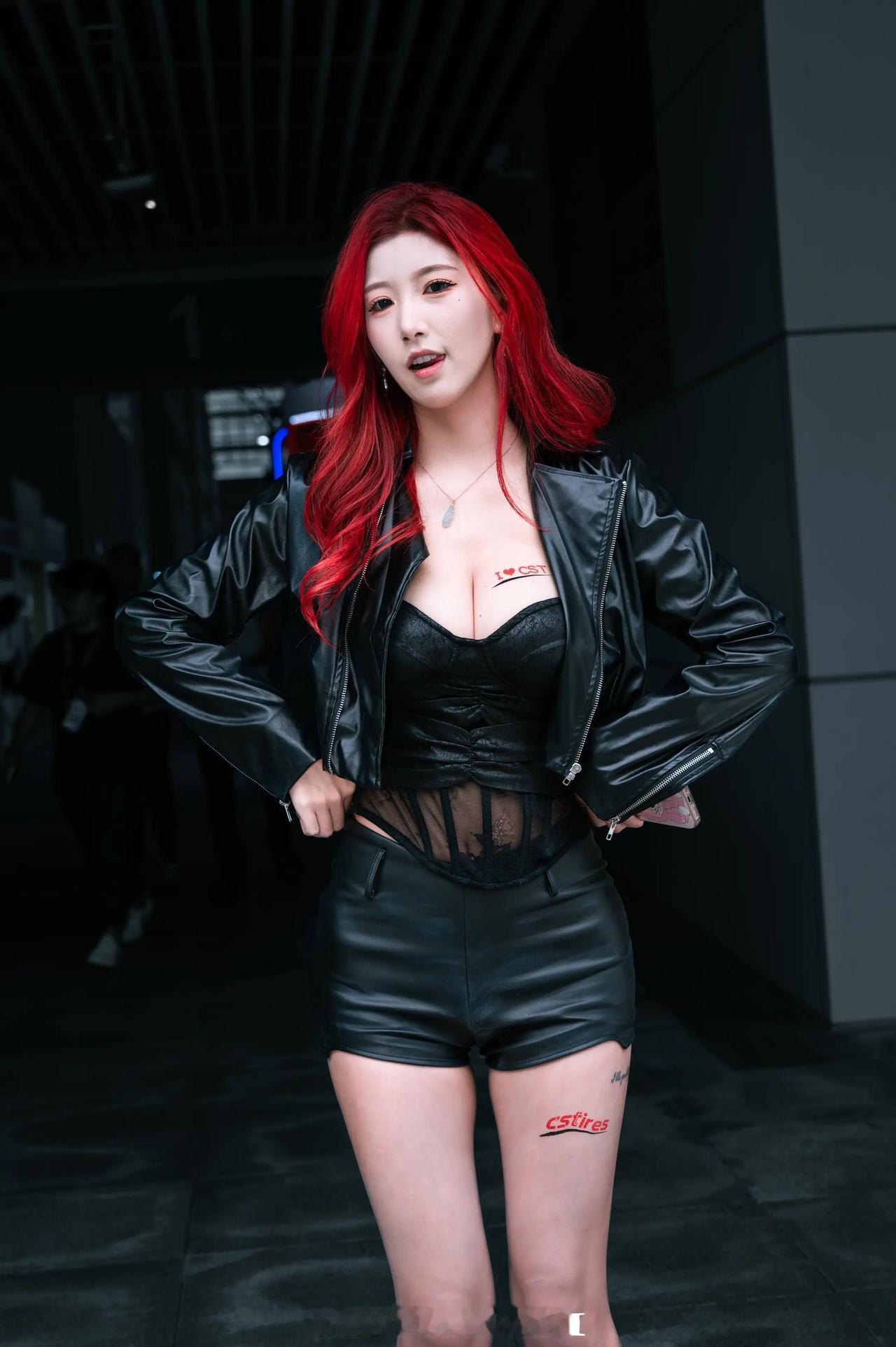 分享一张你女朋友的颜值照