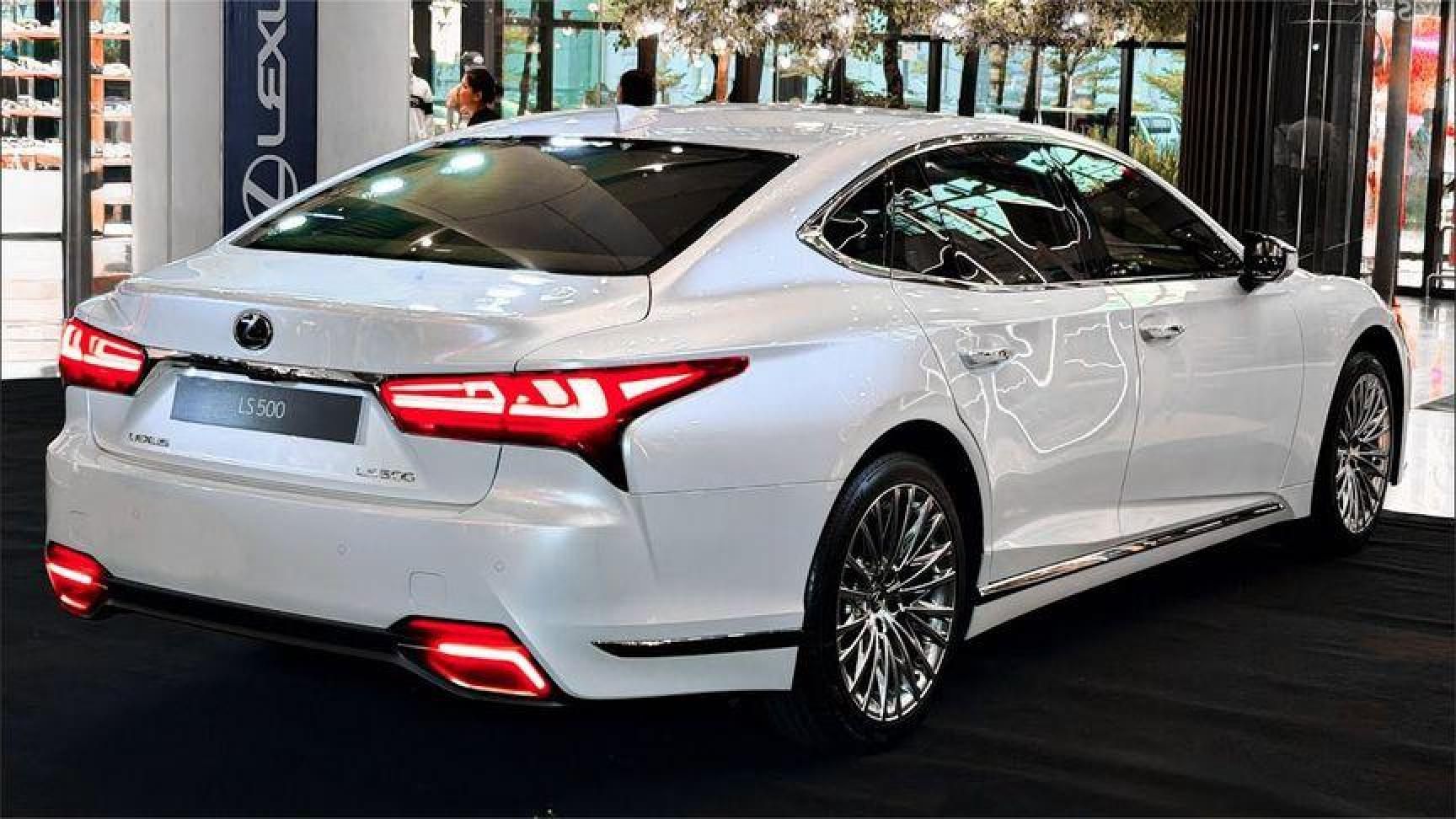 2026雷克萨斯LS500V6豪华版实拍详解
