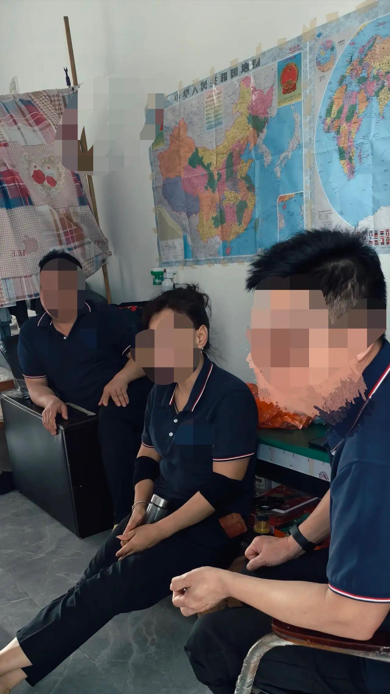 “太精明了”我们厂里这个女员工，是湖南人，老公在家里，她自己出来打工，真的会赚钱