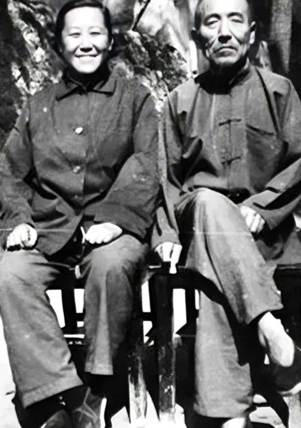 1971年，陕西一位朴实的老农迎娶了比自己年轻十岁的女大学生，她曾身陷囹圄又历经